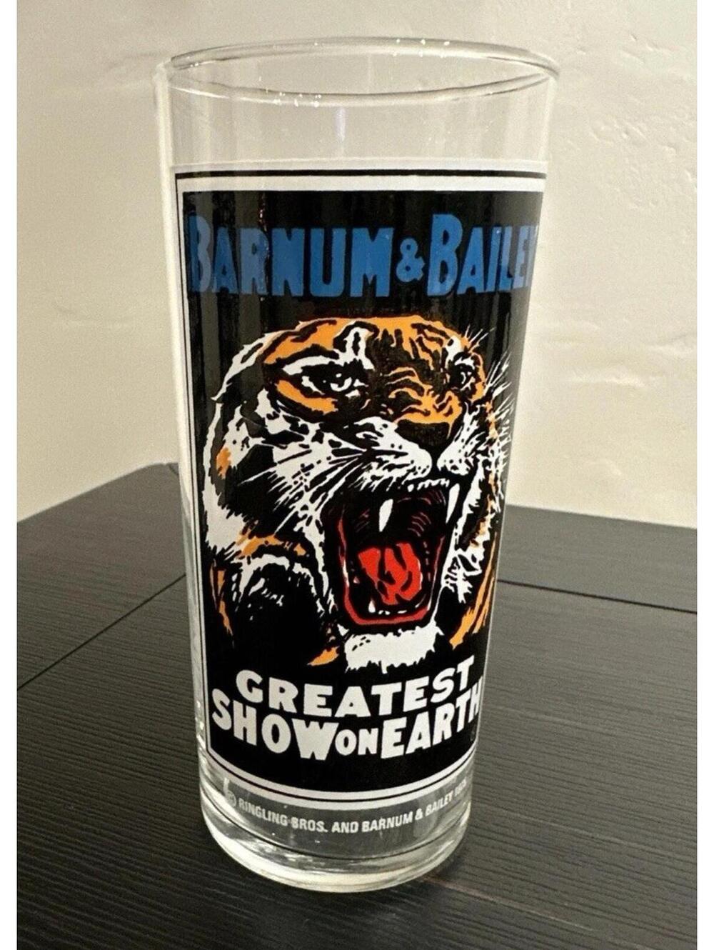 Vintage 1975 Ringling Bros Barnum & Bailey Circus Pepsi Glass Tiger EUC